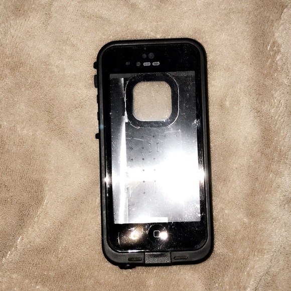 Lifeproof case - Picture 4 of 5